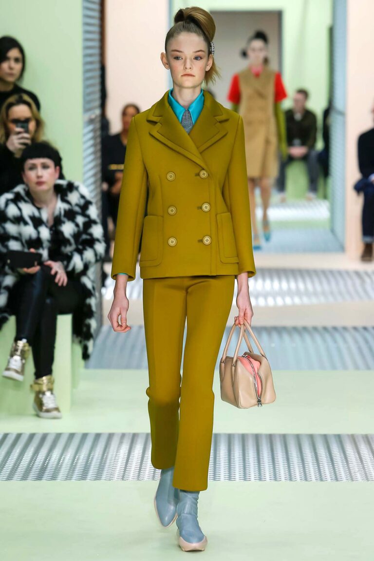 Prada Fall 2015 Ready-to-Wear