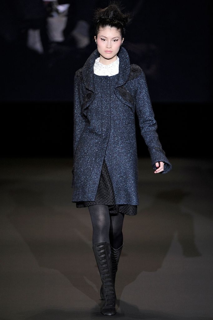 Vivienne Tam Fall 2011 Ready-to-Wear