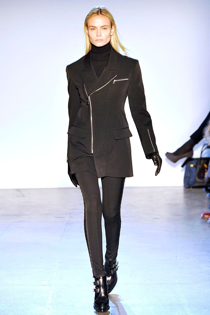 Phi Fall 2009 Ready-to-Wear