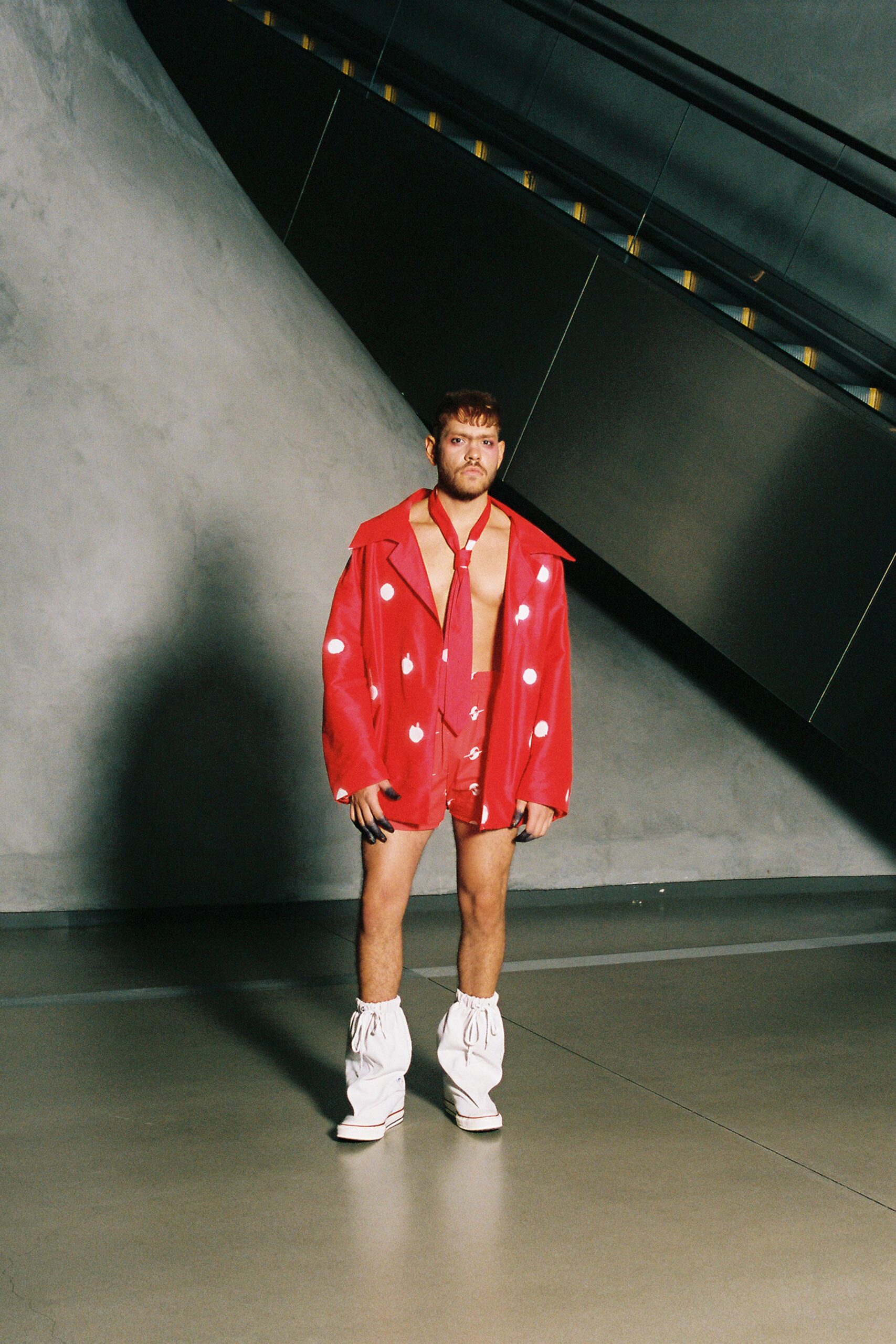 red cotton long-sleeve collared oversized polka-dot jacket