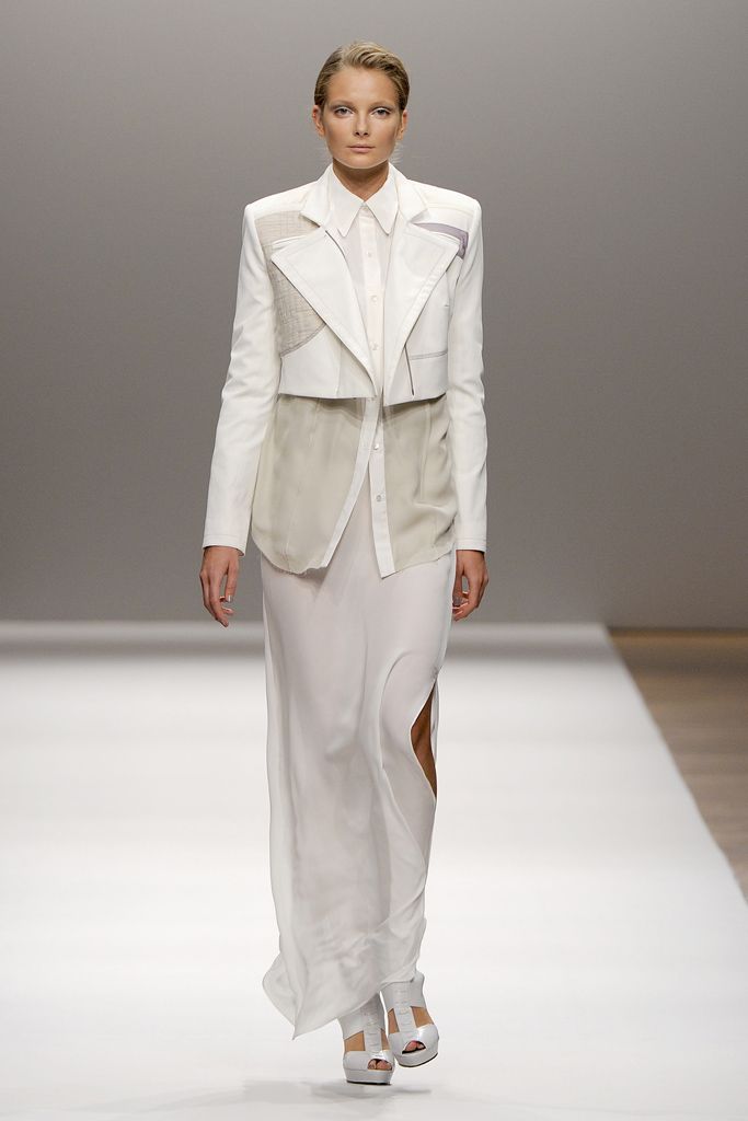 Nicole Miller Spring 2011 Ready-to-Wear