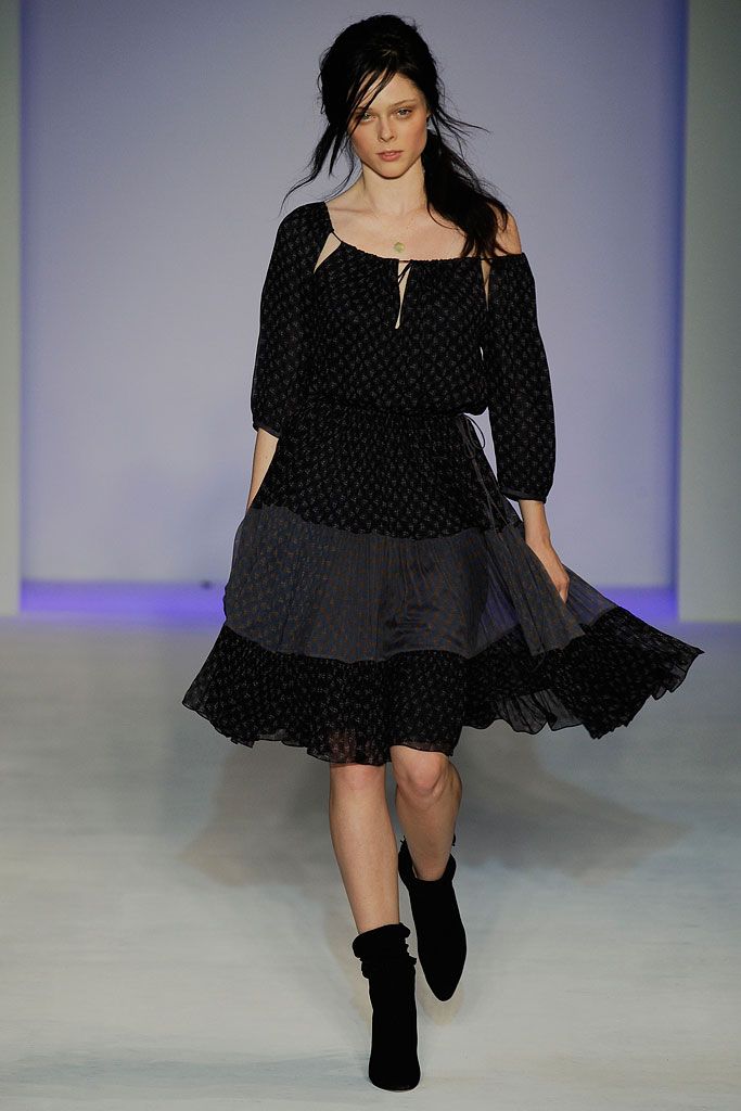 Sophie Theallet Fall 2010 Ready-to-Wear