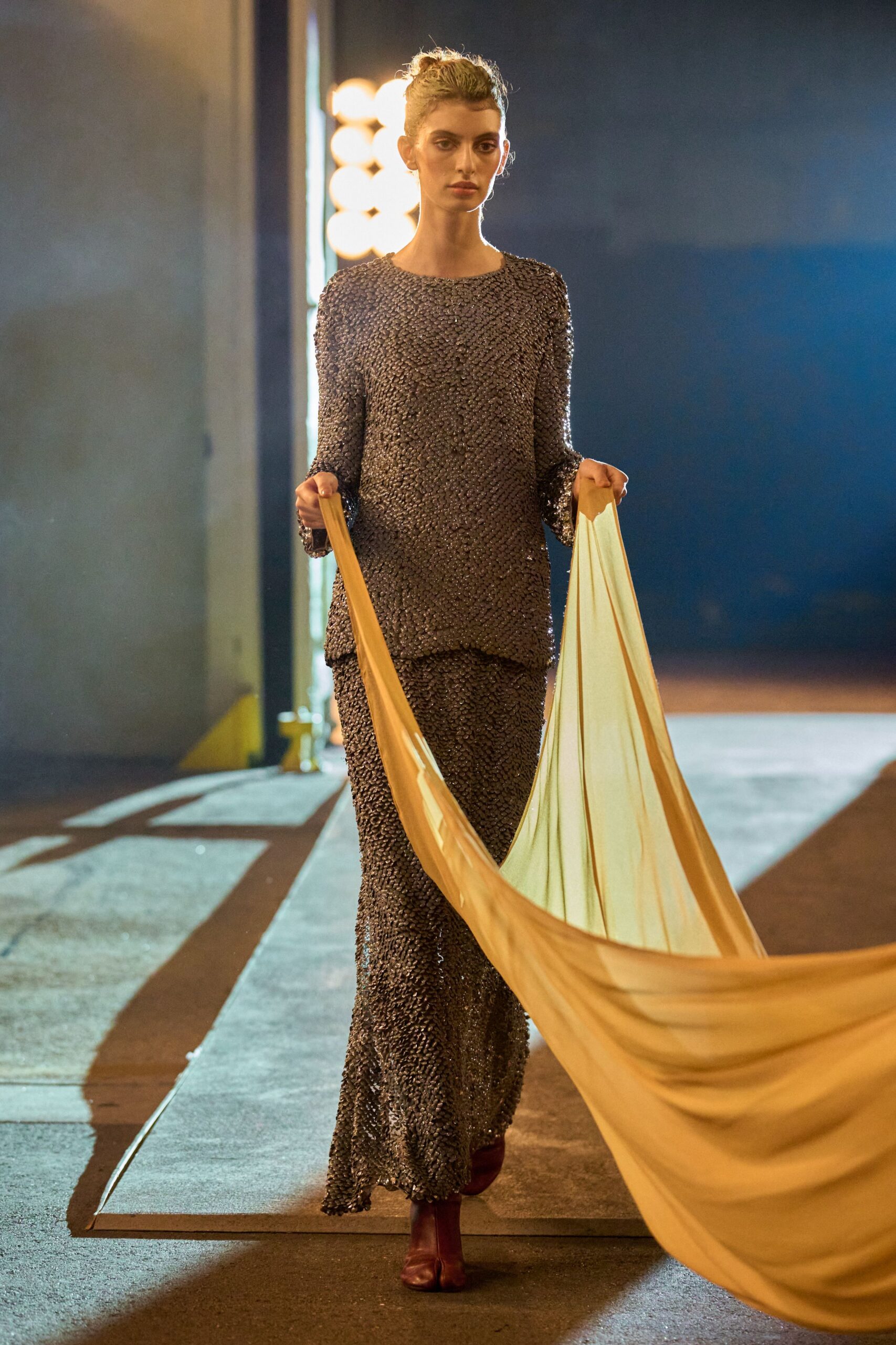 gray metallic long-sleeve v-neck fitted layered shiny gown