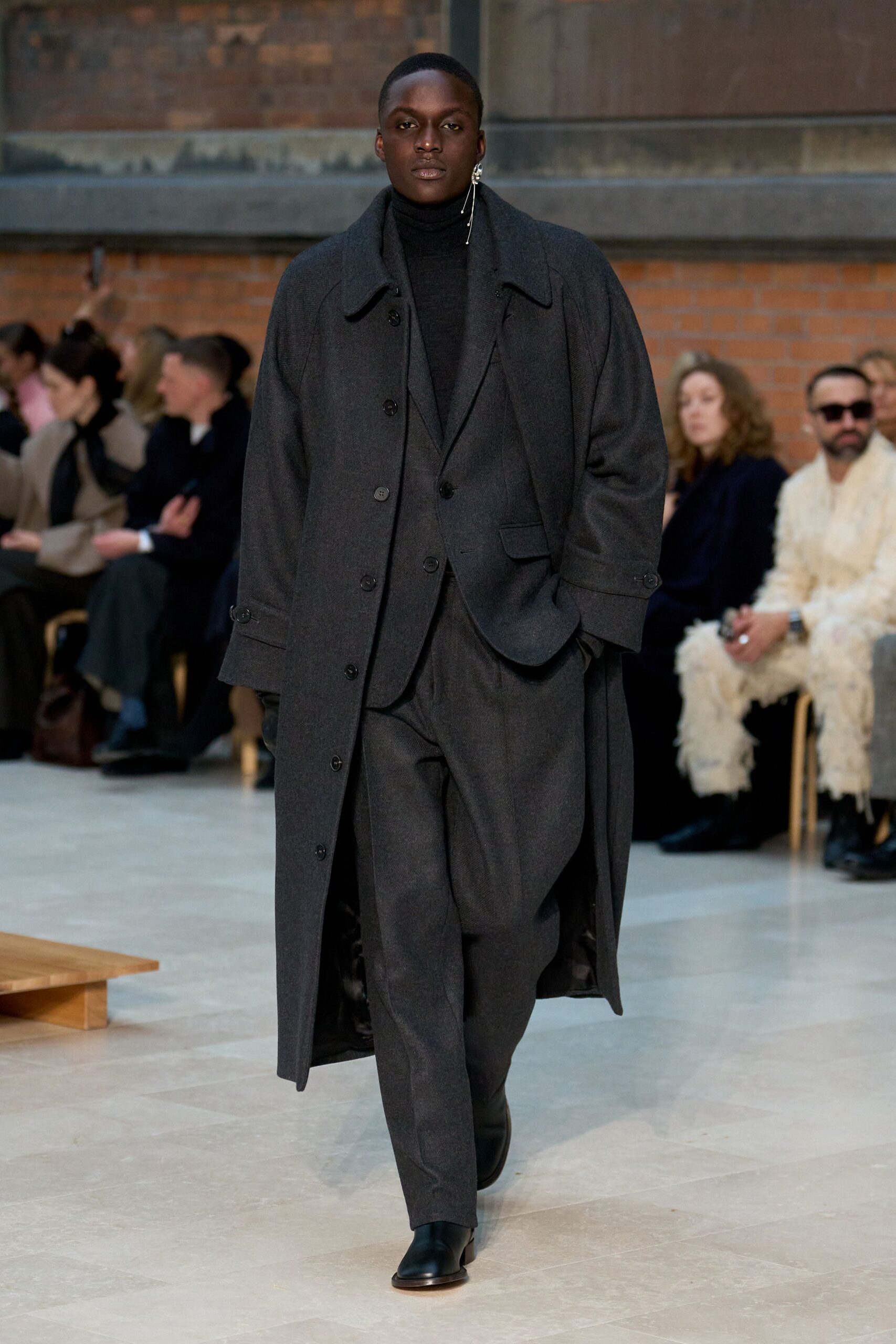 gray wool long-sleeve collared relaxed buttoned maxi coat