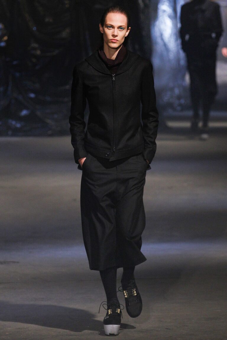 Y-3 Fall 2013 Ready-to-Wear