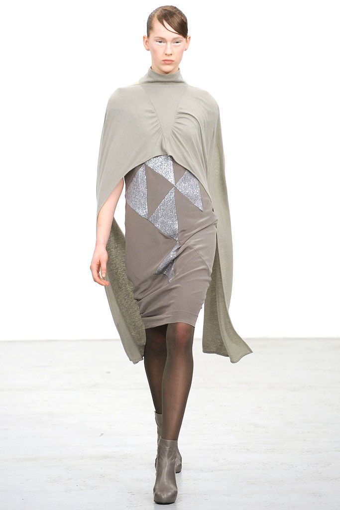Veronique Branquinho Fall 2009 Ready-to-Wear