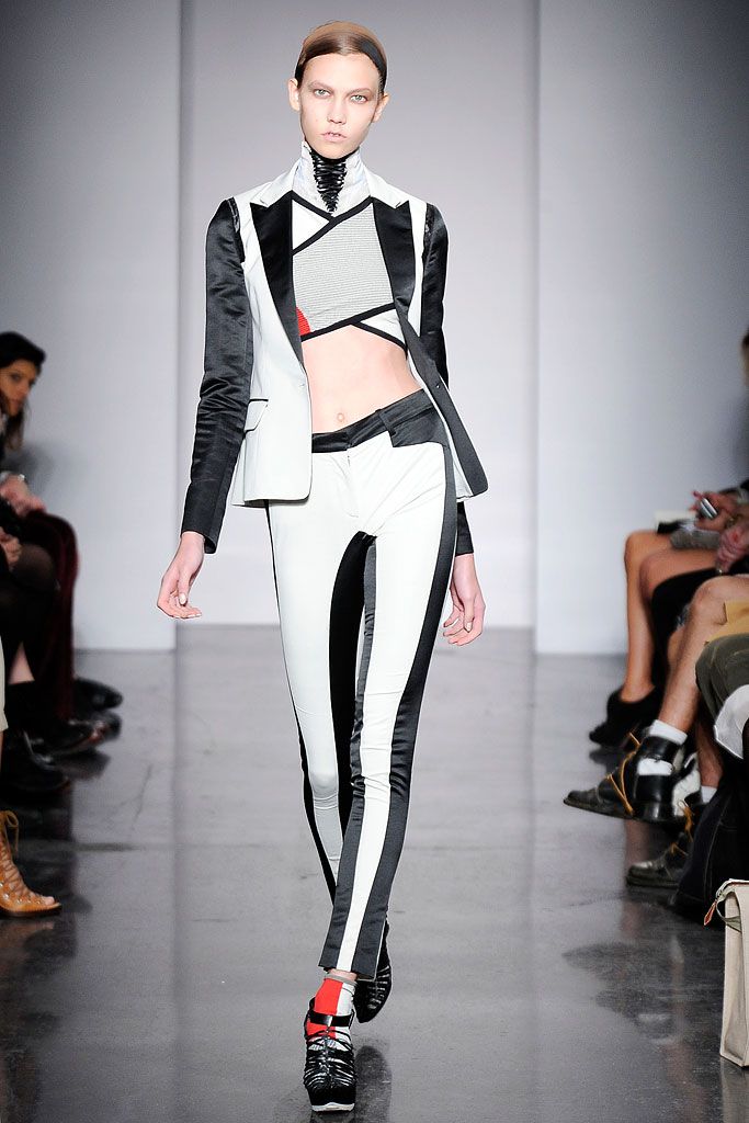 Ohne Titel Spring 2010 Ready-to-Wear