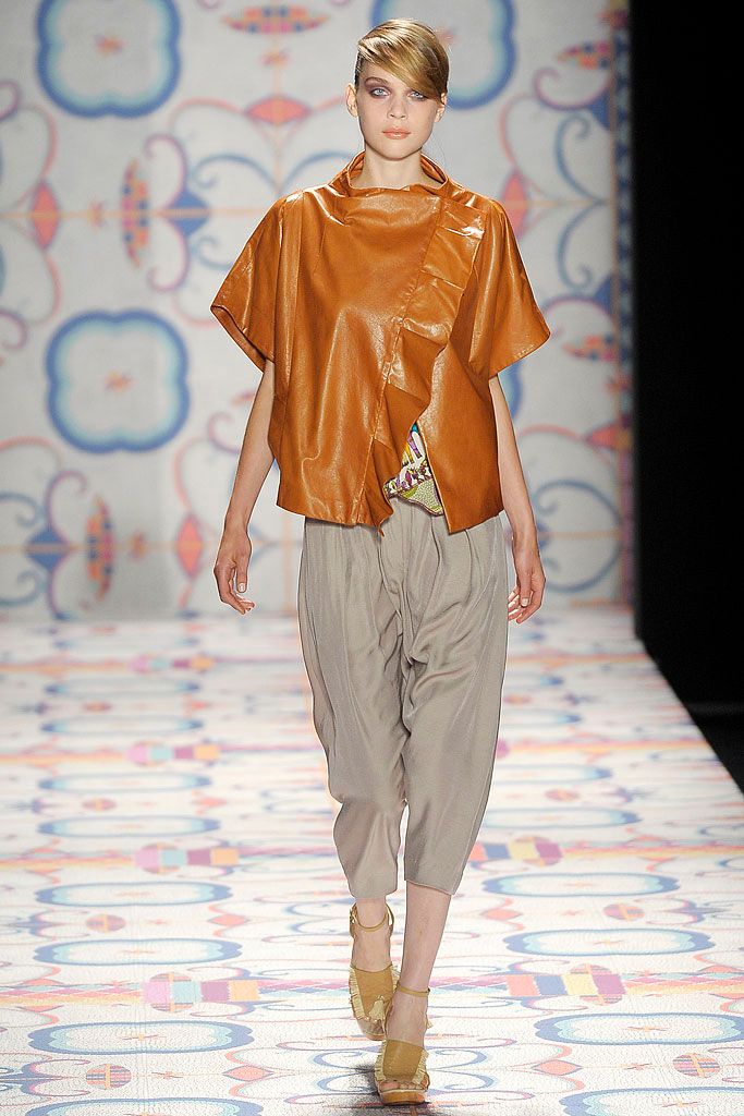 Nicole Miller Spring 2009 Ready-to-Wear