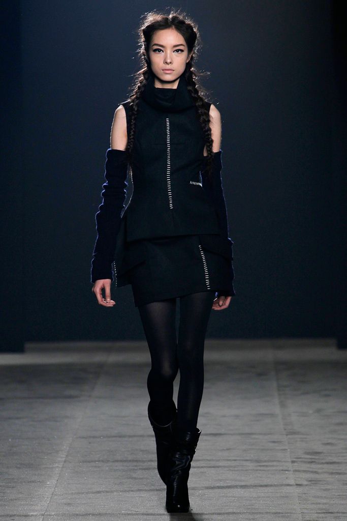 Y-3 Fall 2011 Ready-to-Wear