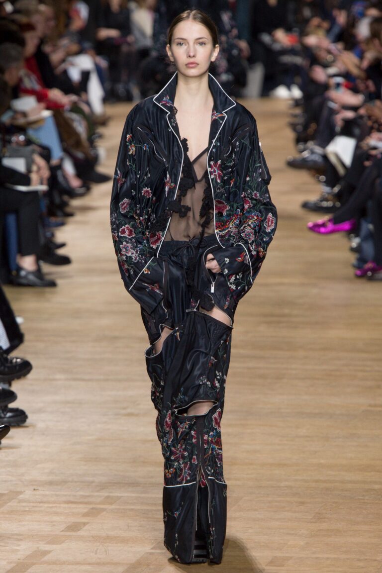 Sacai Fall 2017 Ready-to-Wear