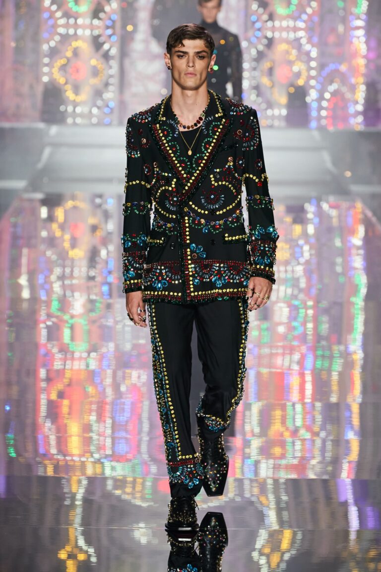 Dolce & Gabbana Spring 2022 Menswear