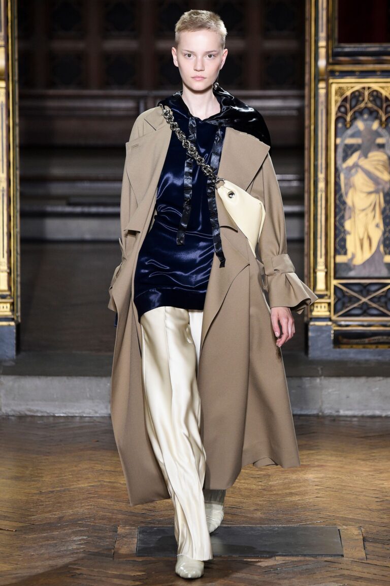 Sharon Wauchob Spring 2017 Ready-to-Wear