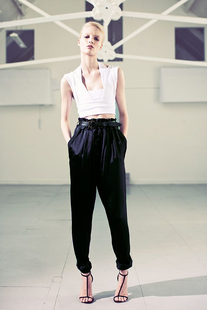 black unknown high-waisted wide-leg belted pants