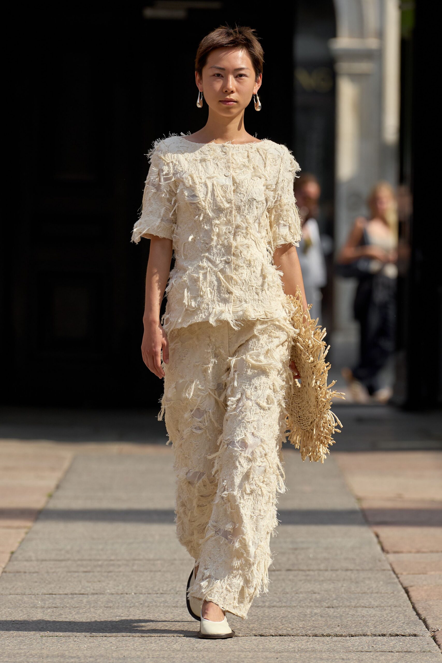 beige cotton short-sleeve square-neck relaxed fringed top