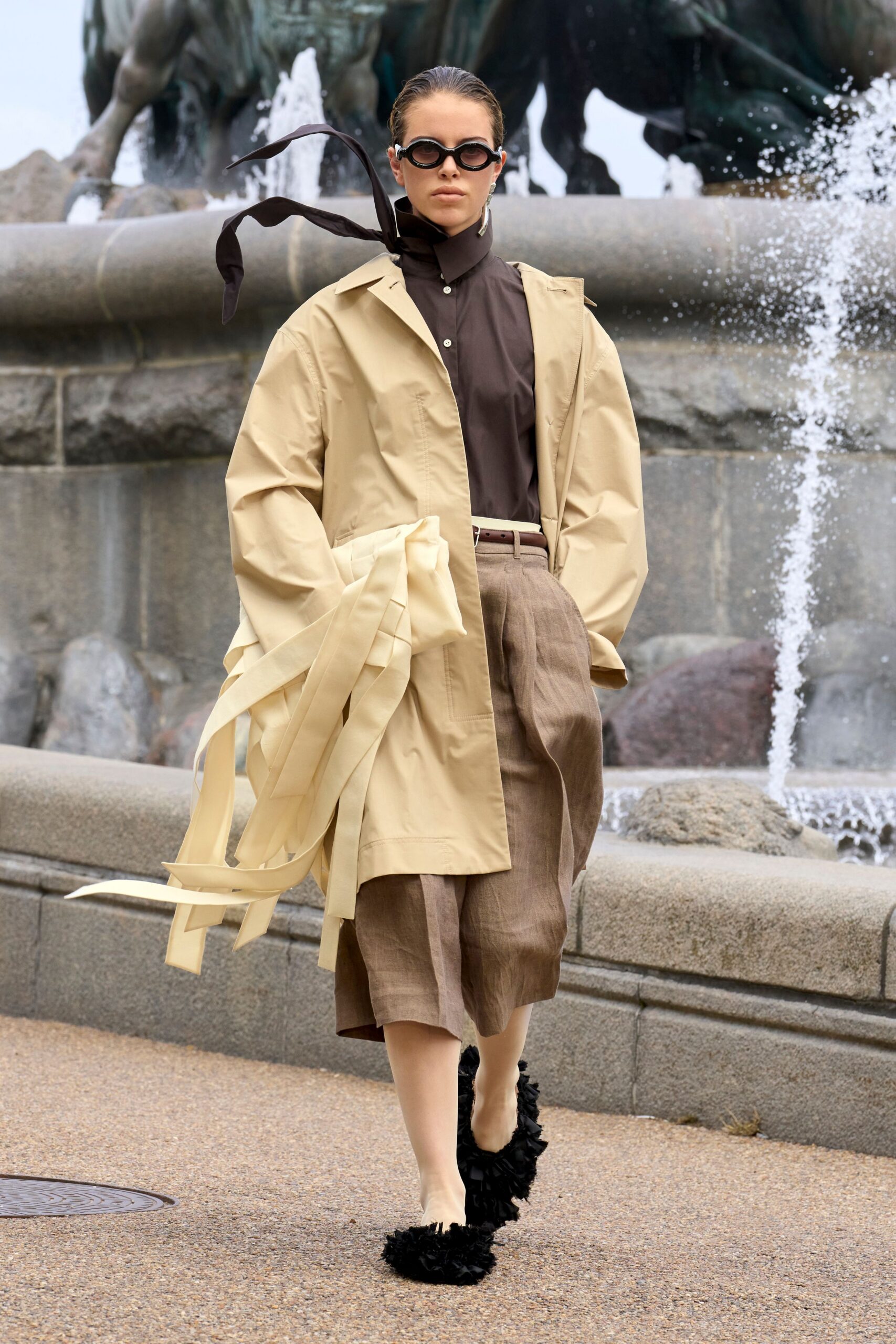 beige coat brown shirt midi skirt