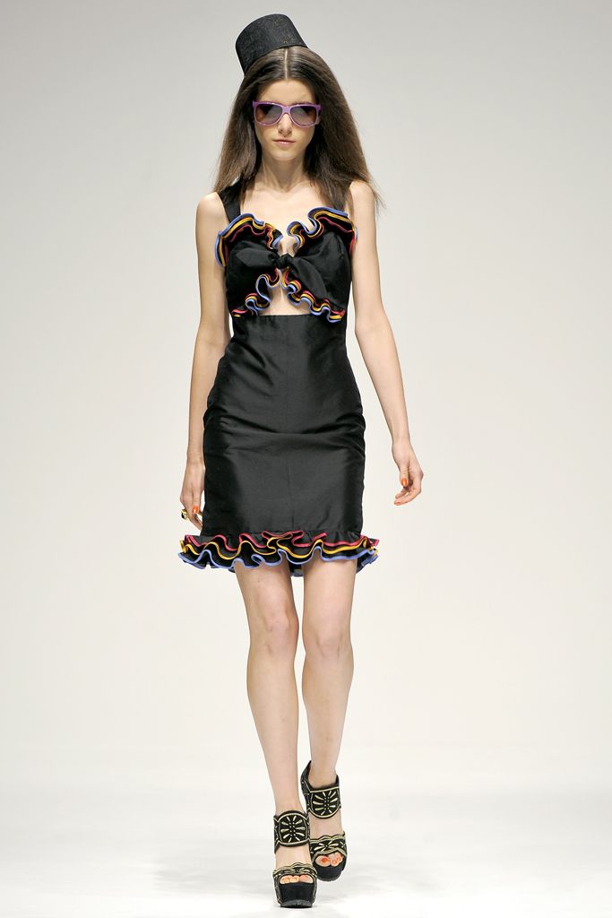 PPQ Spring 2011 Ready-to-Wear