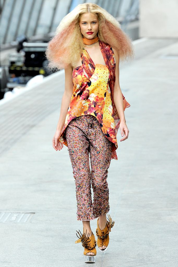 Topshop Unique Spring 2011 Ready-to-Wear