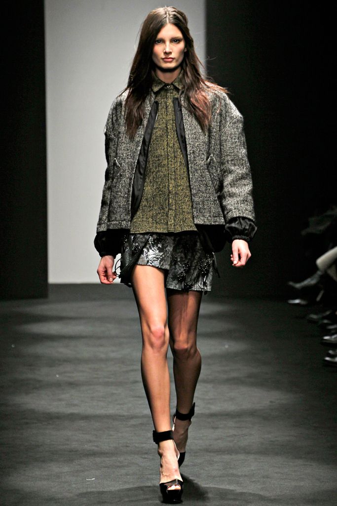 No. 21 Fall 2012 Ready-to-Wear