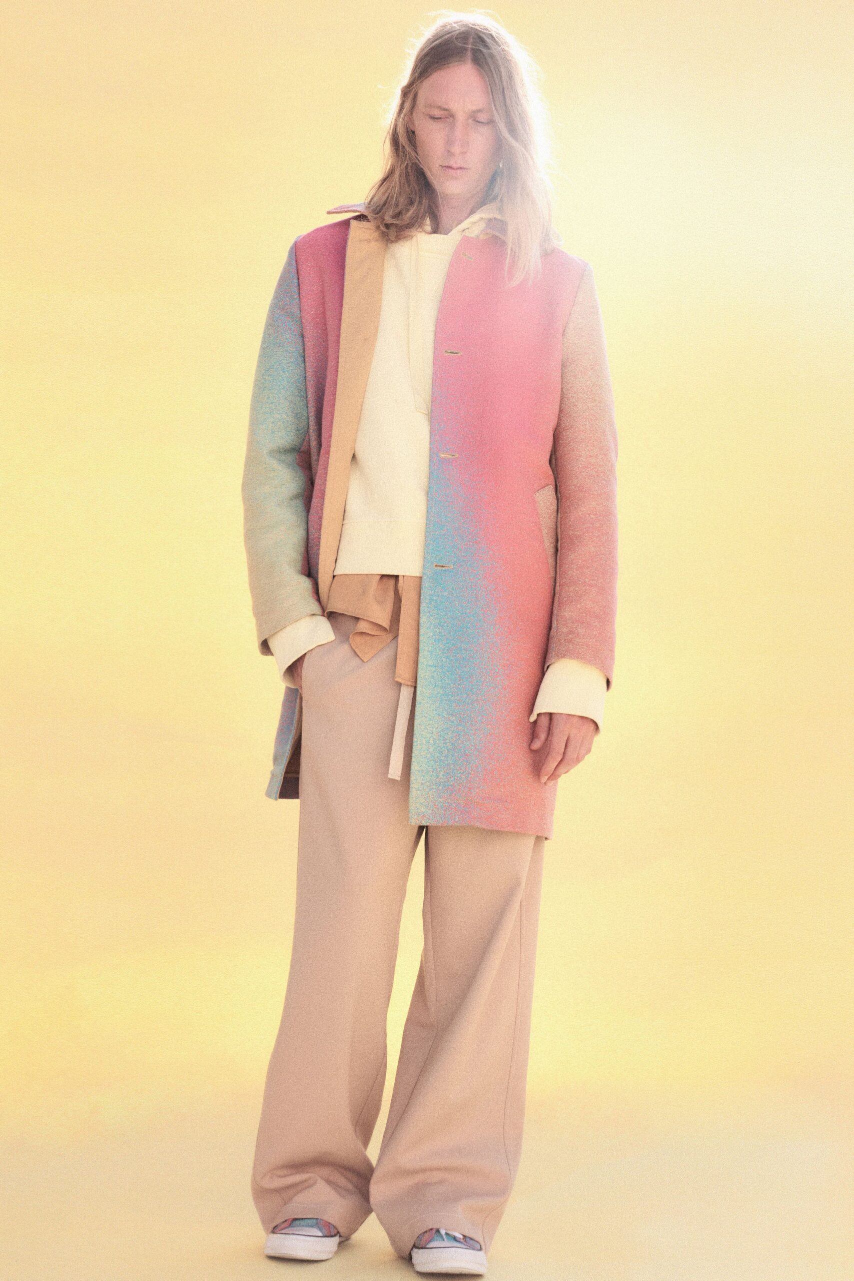 pink wool long-sleeve collared relaxed color-blocked shiny coat