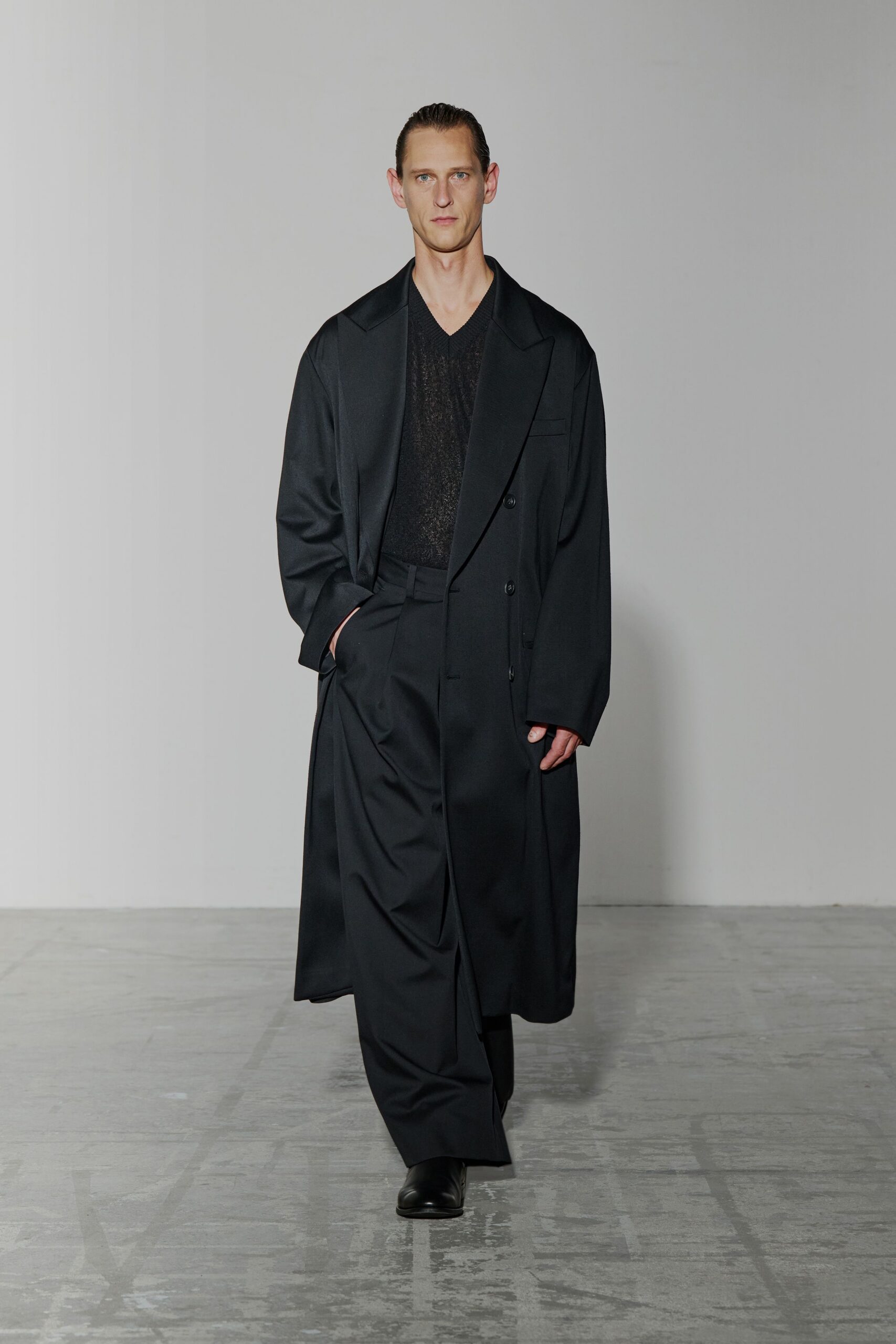 black silk long-sleeve collared relaxed coat