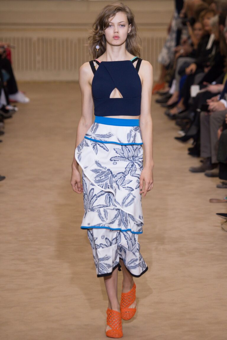Roland Mouret Spring 2016 Ready-to-Wear