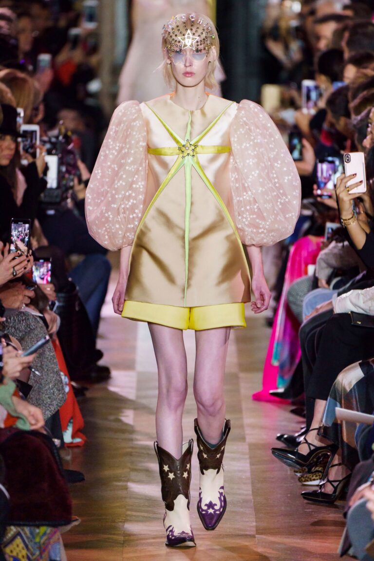 Schiaparelli Spring 2019 Couture