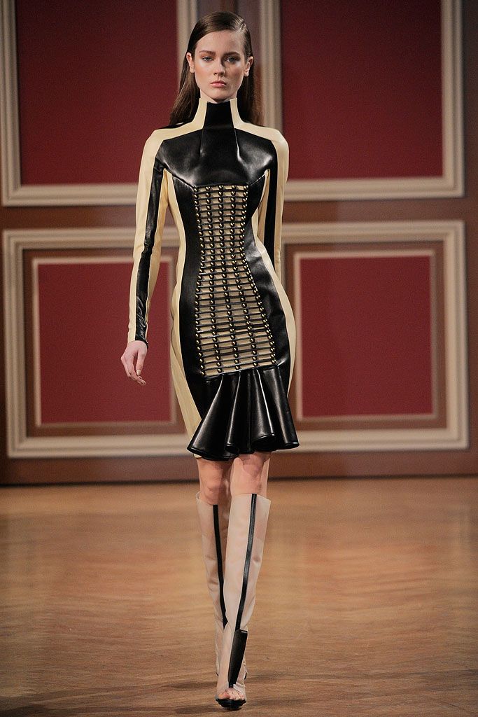Pedro Lourenço Fall 2010 Ready-to-Wear