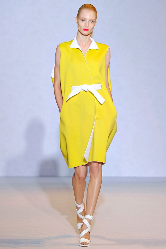 Nicole Farhi Spring 2012 Ready-to-Wear