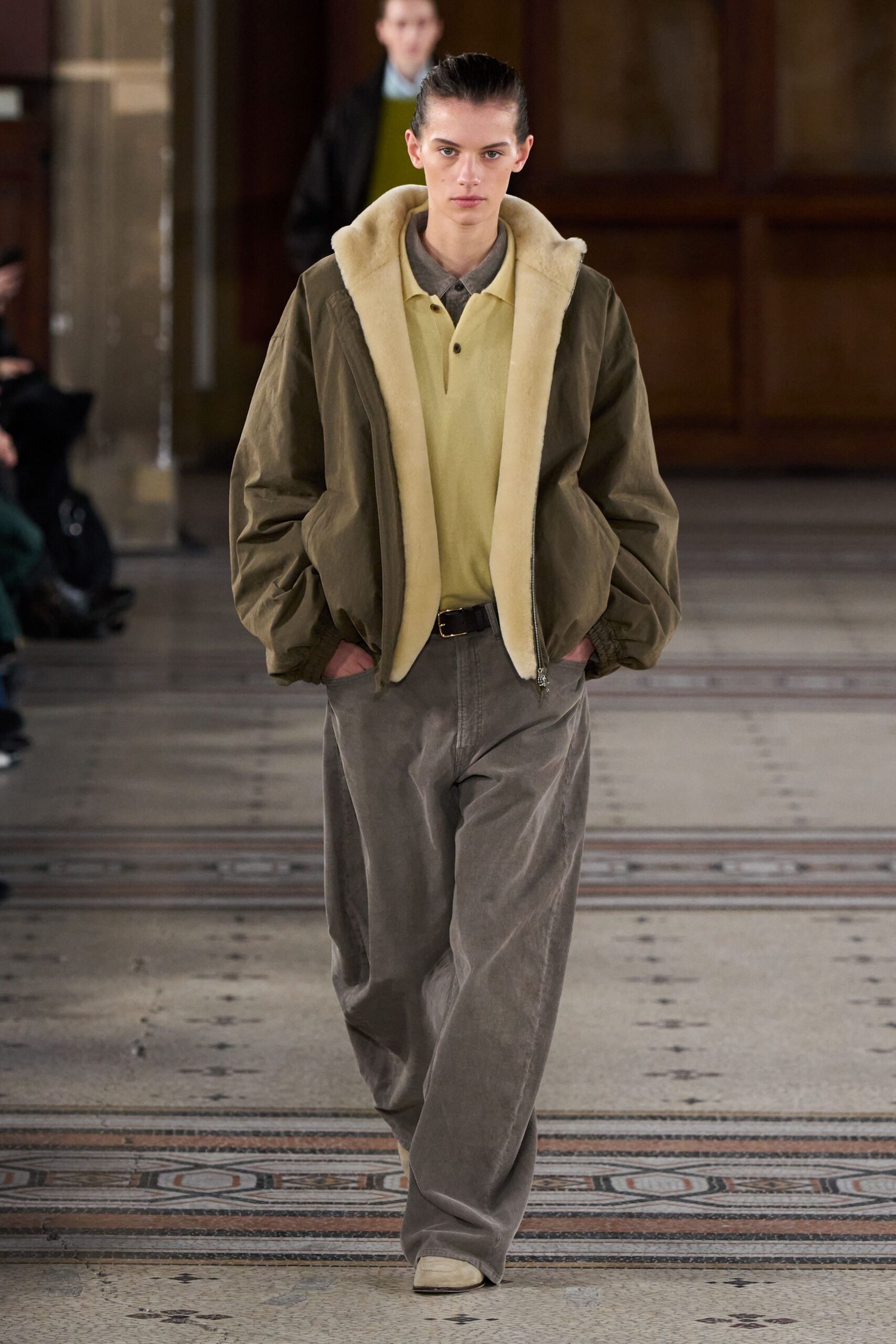 brown cotton long-sleeve collared oversized zippered jacket