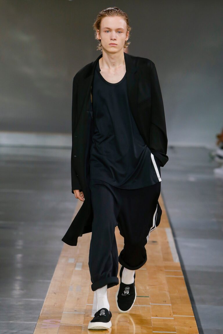 Y-3 Spring 2018 Menswear