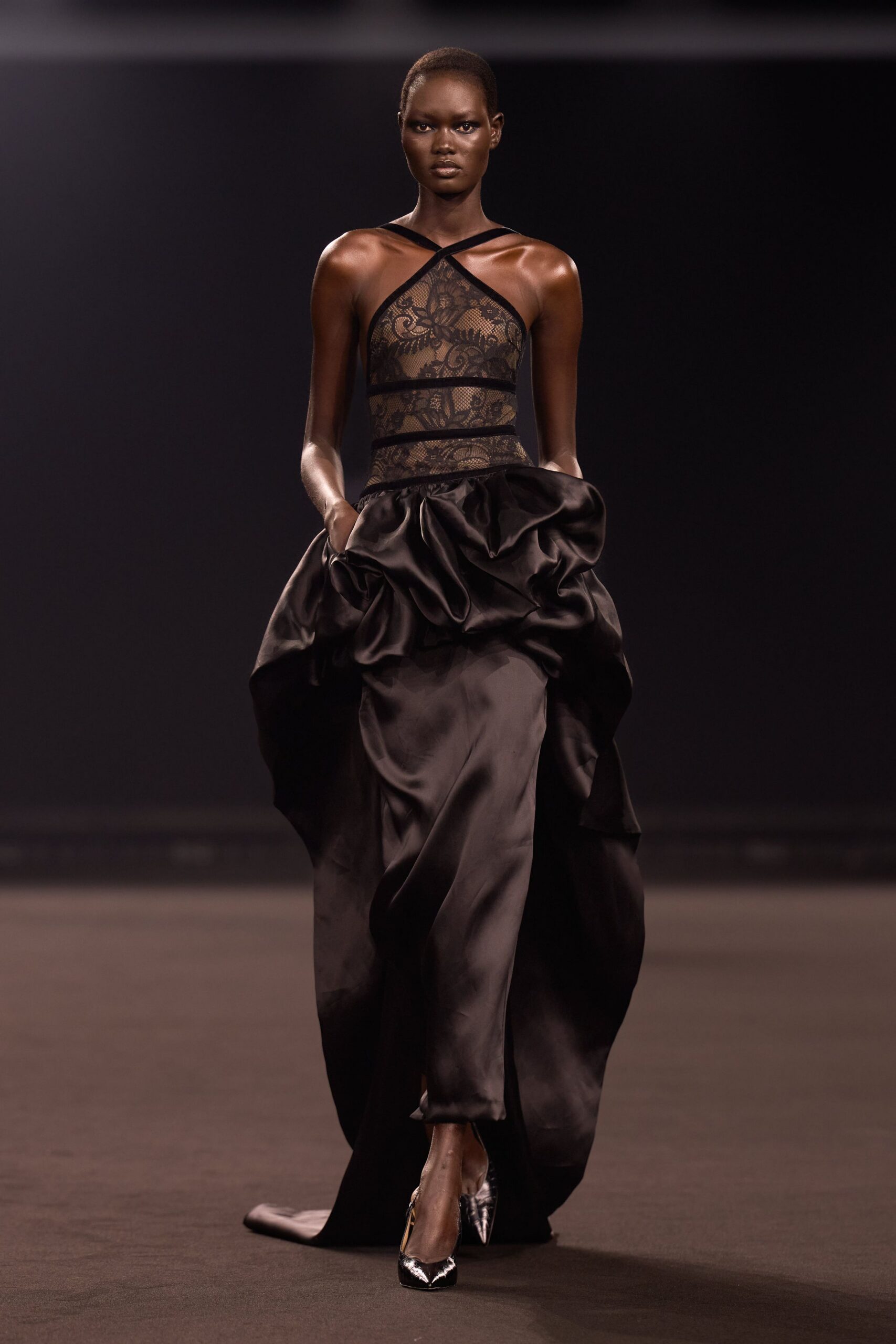 Elie Saab Fall 2026 Ready-to-Wear Look 29