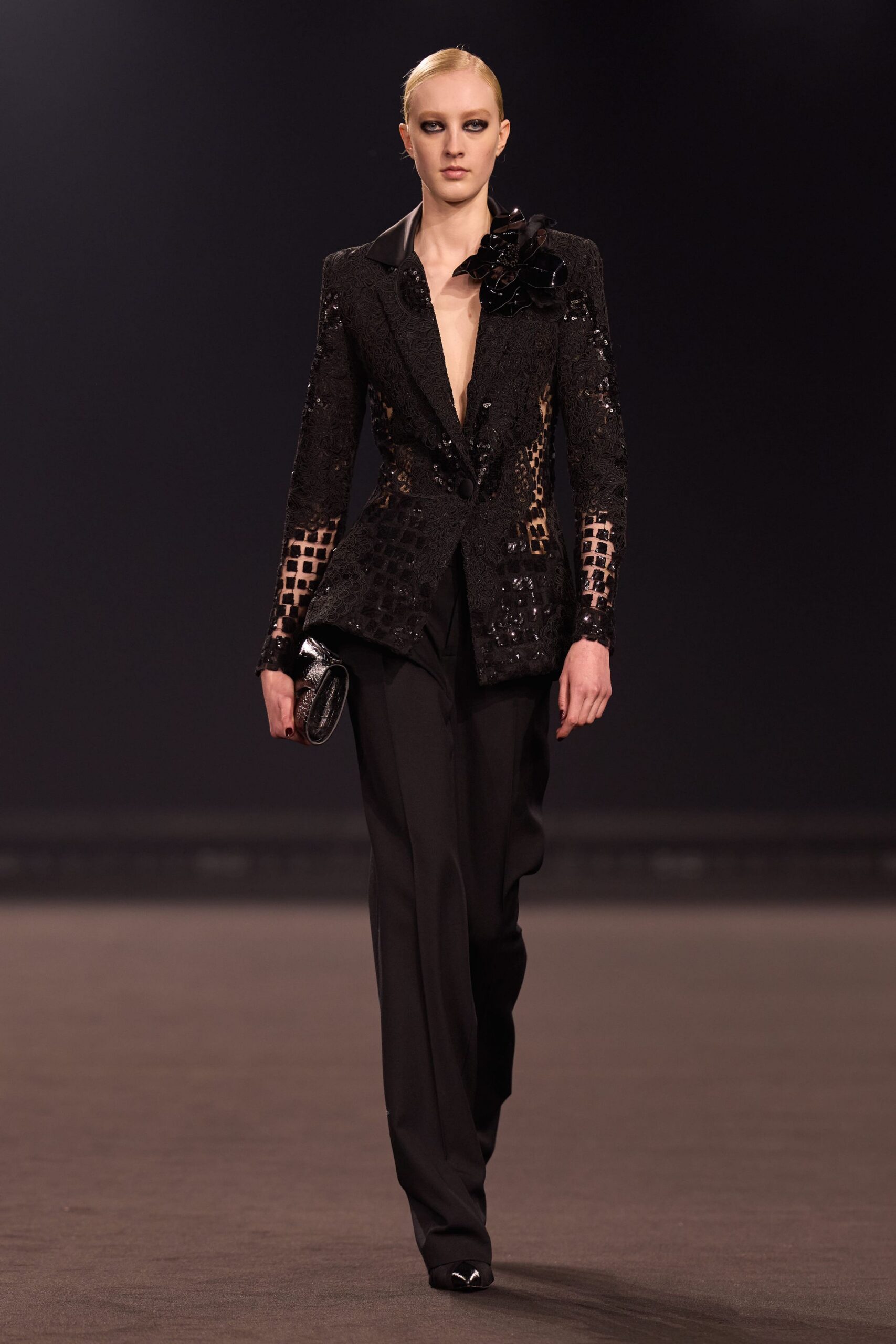 black silk long-sleeve v-neck tailored sequined buttoned blazer