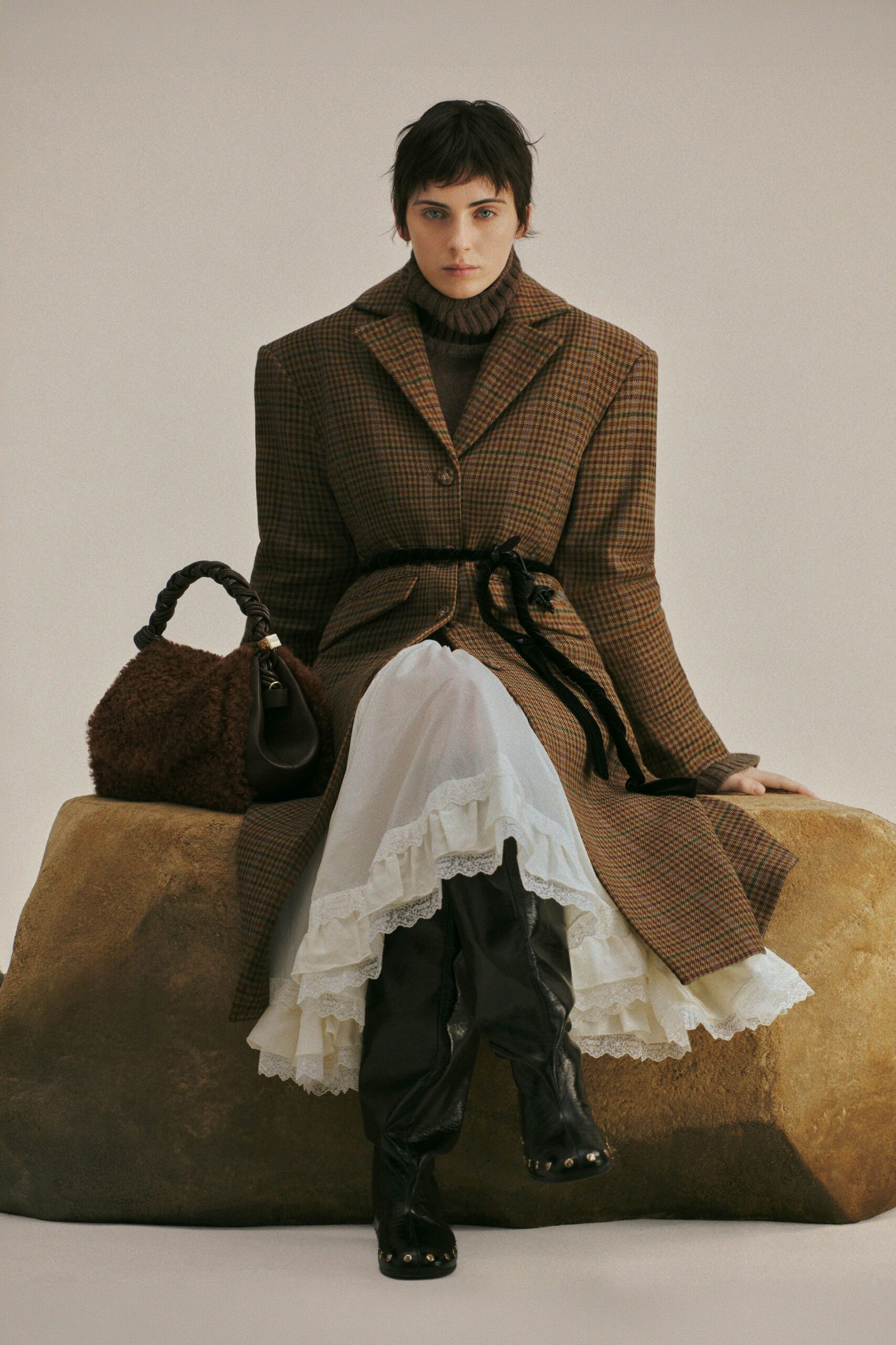 brown wool long-sleeve collared structured buttoned checked coat