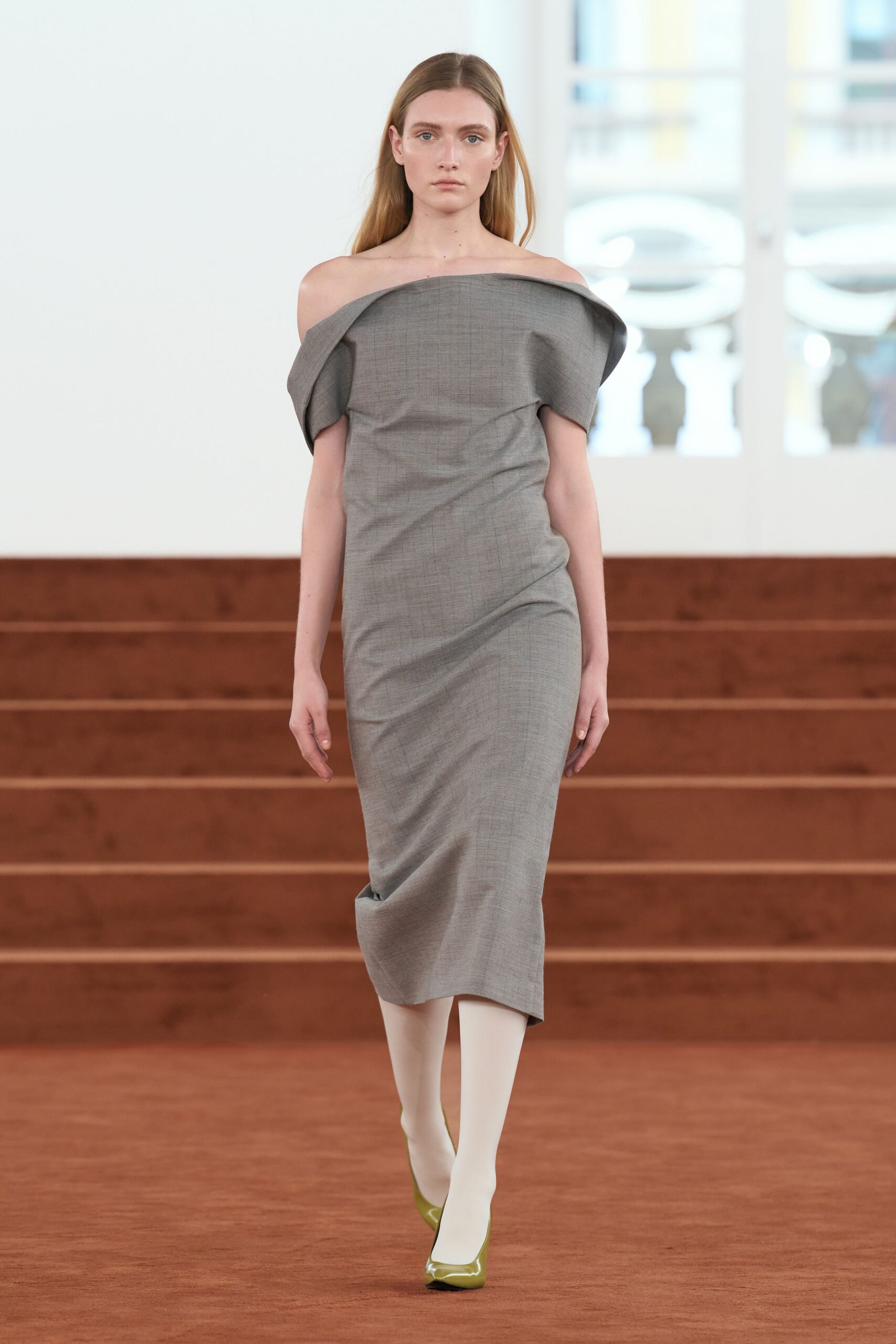 gray cotton off-shoulder short-sleeve fitted straight-leg midi dress