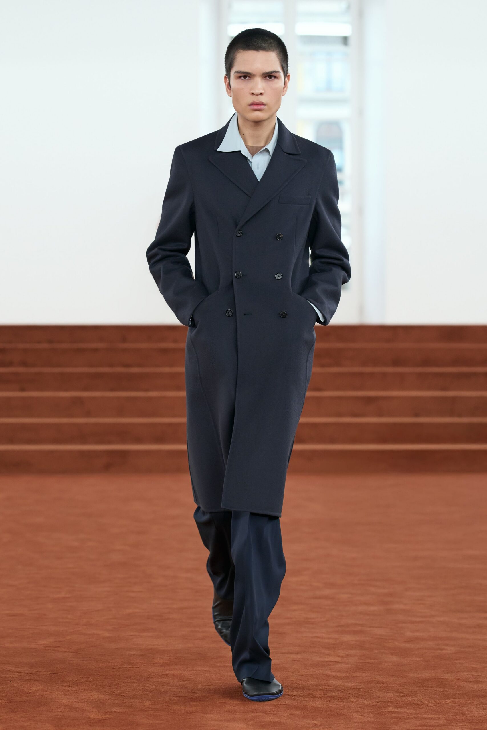 blue wool long-sleeve collared tailored coat