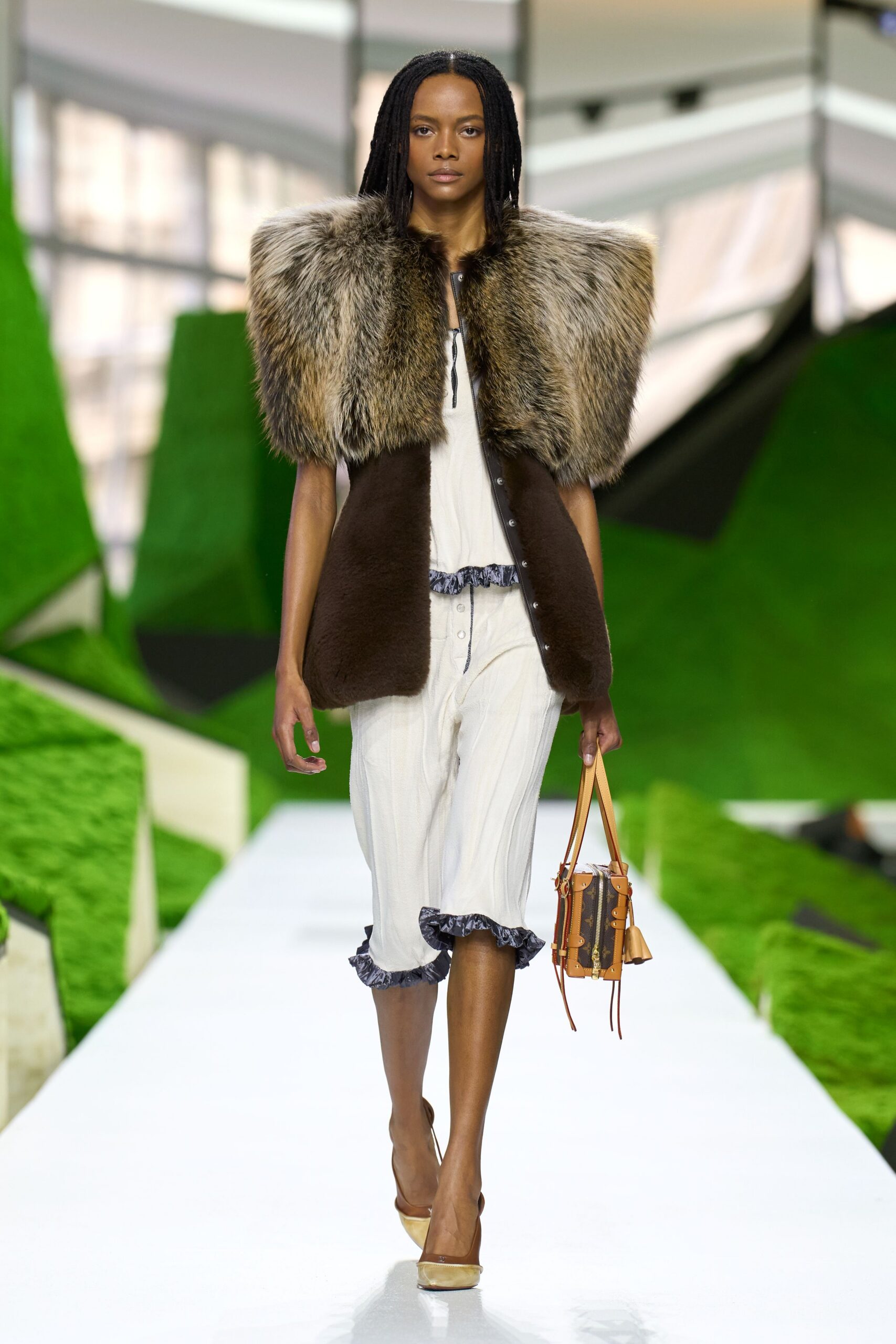 Louis Vuitton Fall 2026 Ready-to-Wear Look 20