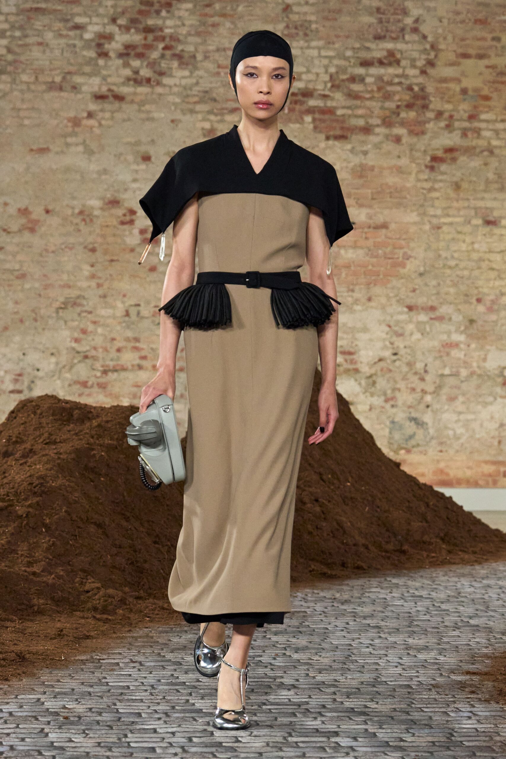 beige cotton short-sleeve v-neck fitted pleated belted dress