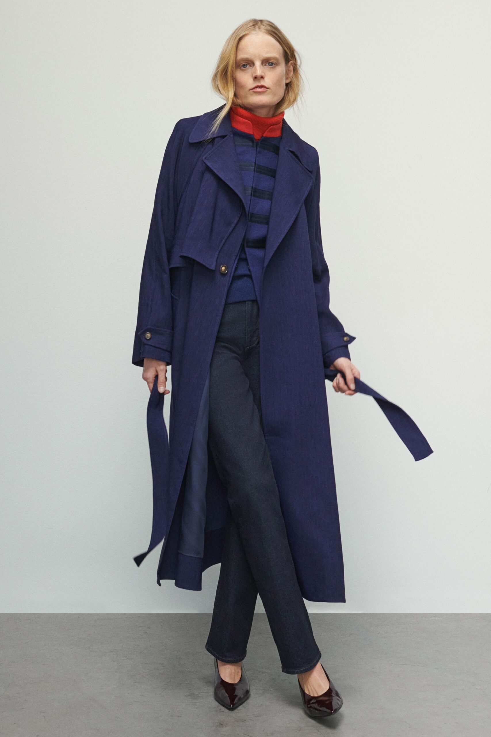 blue wool long-sleeve collared relaxed buttoned maxi coat