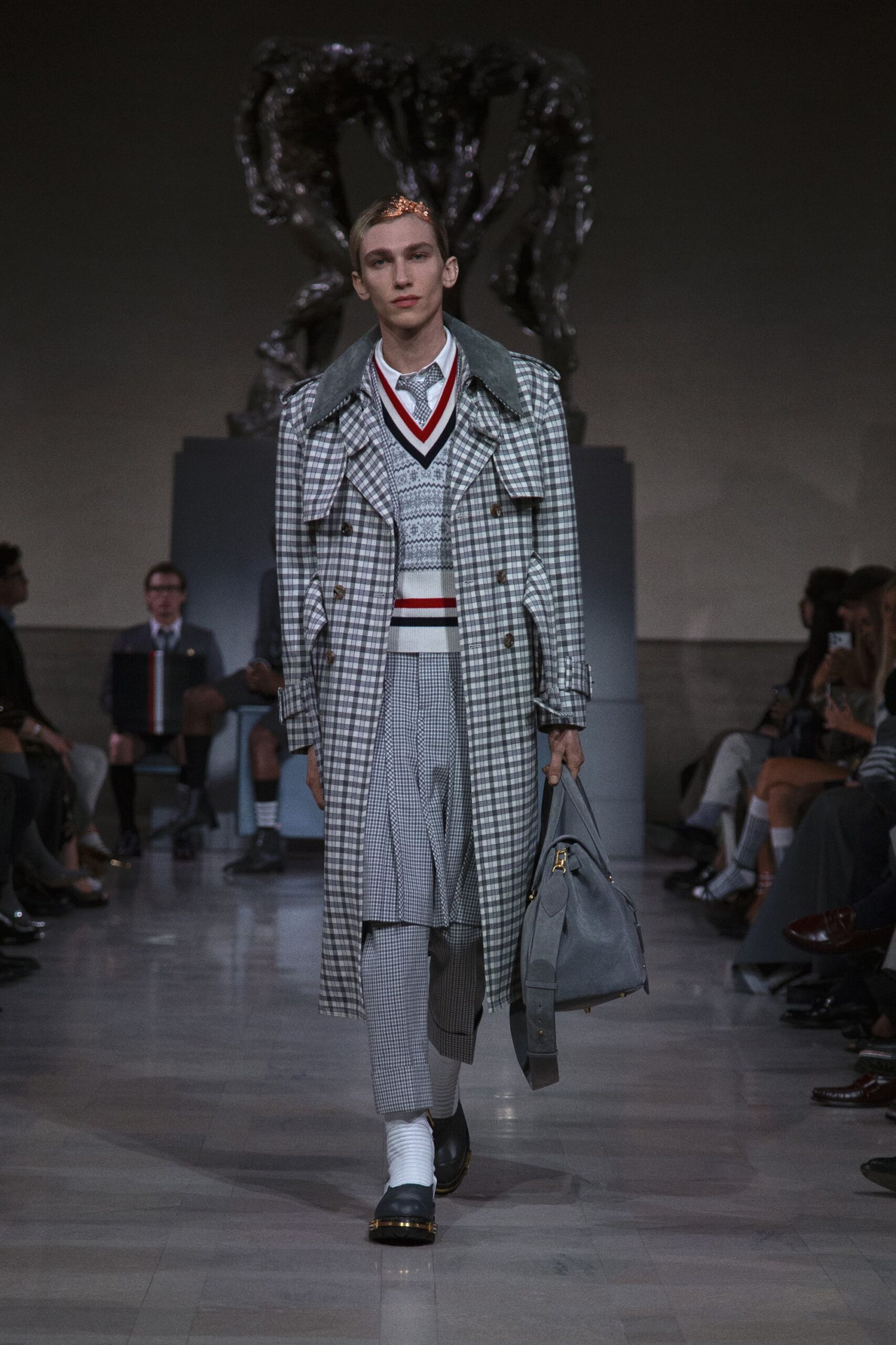 gray cotton long-sleeve collared structured checked trench