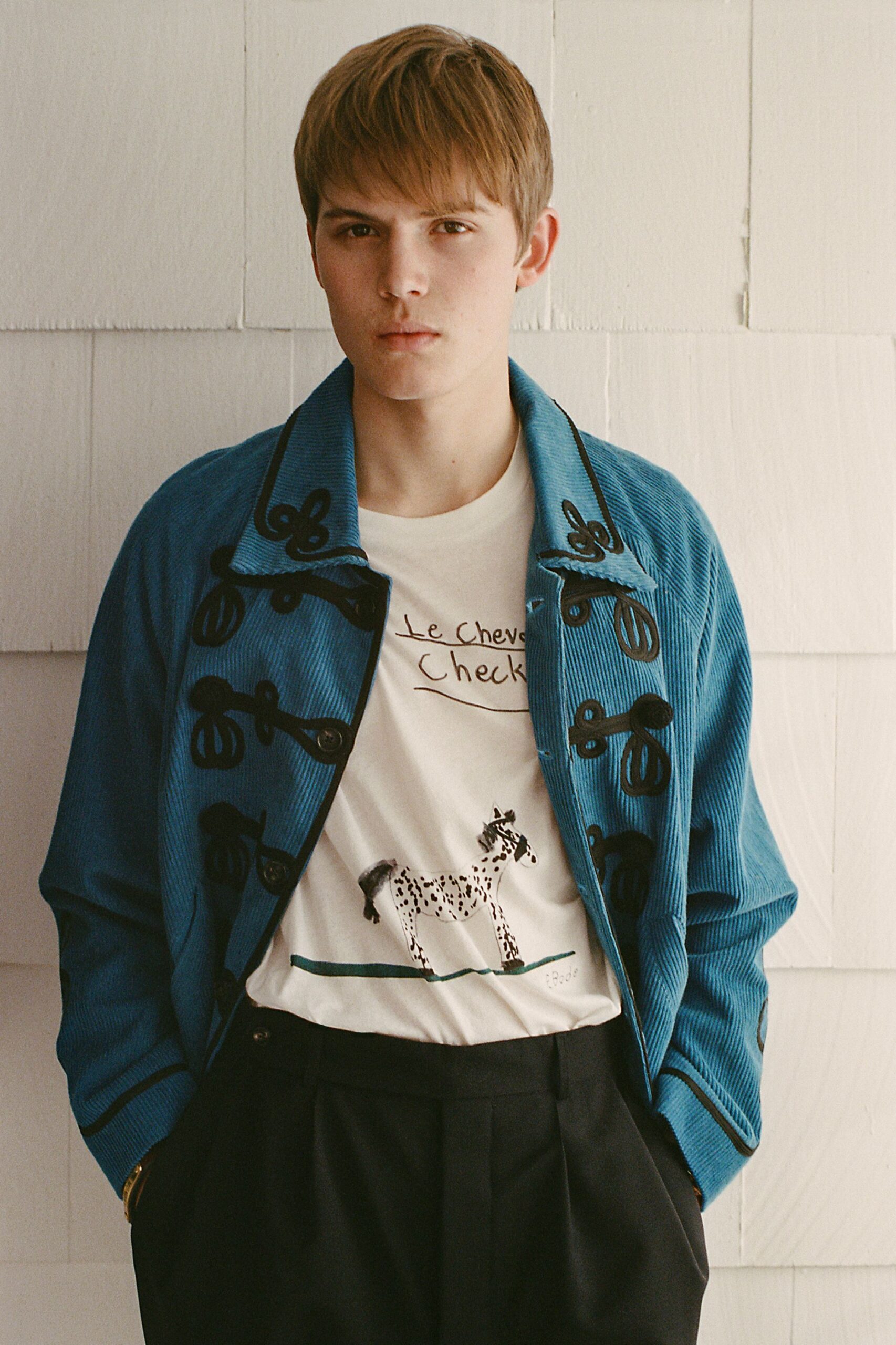 blue cotton long-sleeve collared fitted buttoned jacket