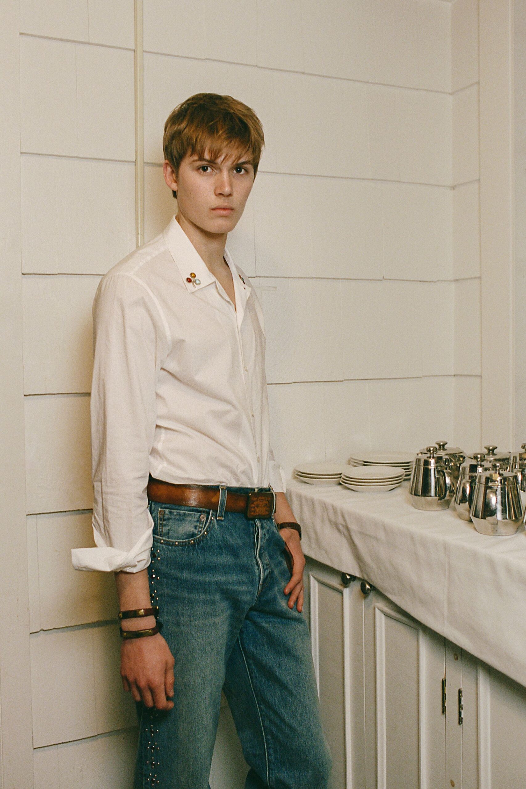 white fitted shirt with blue jeans