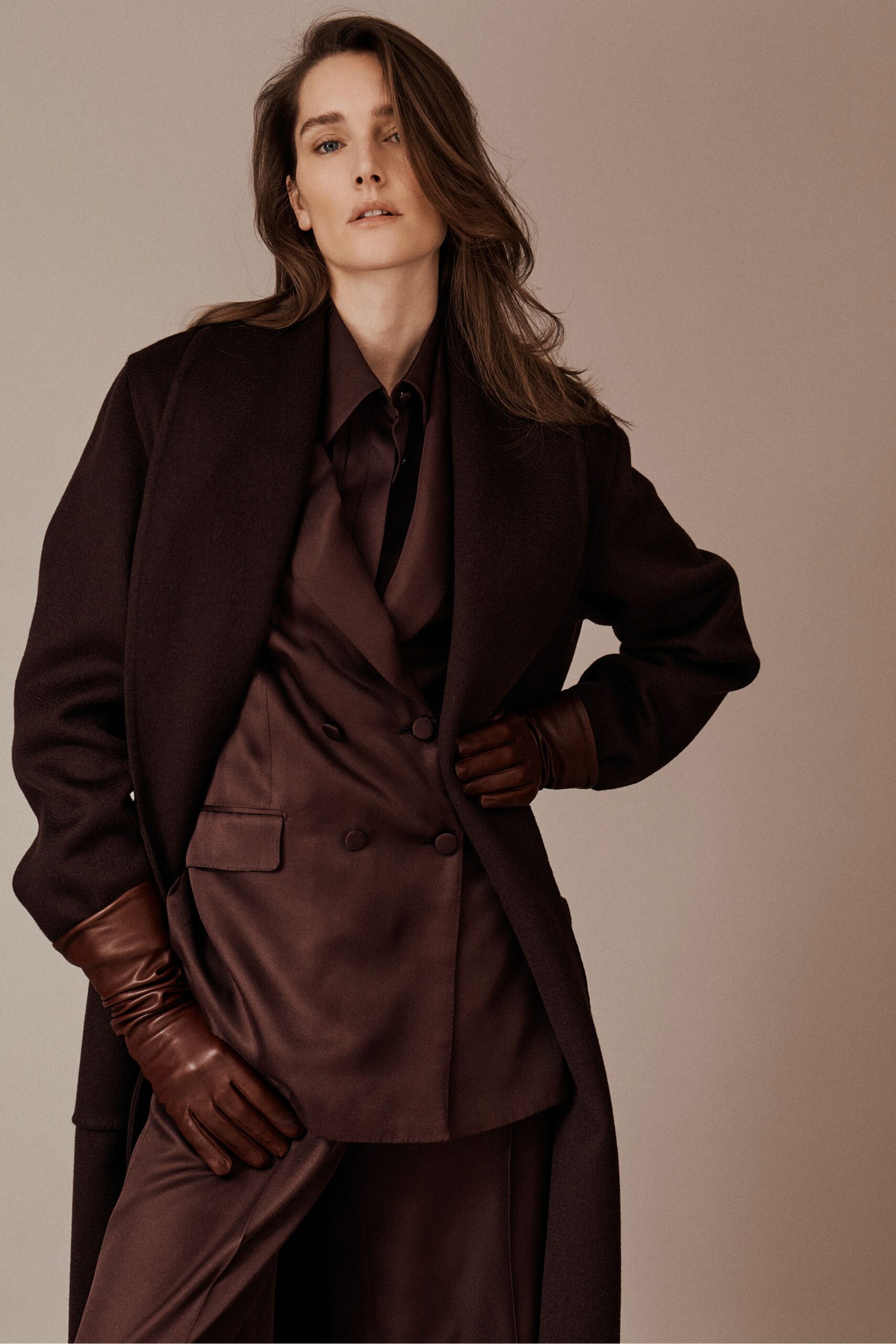 brown silk long-sleeve collared tailored buttoned blazer