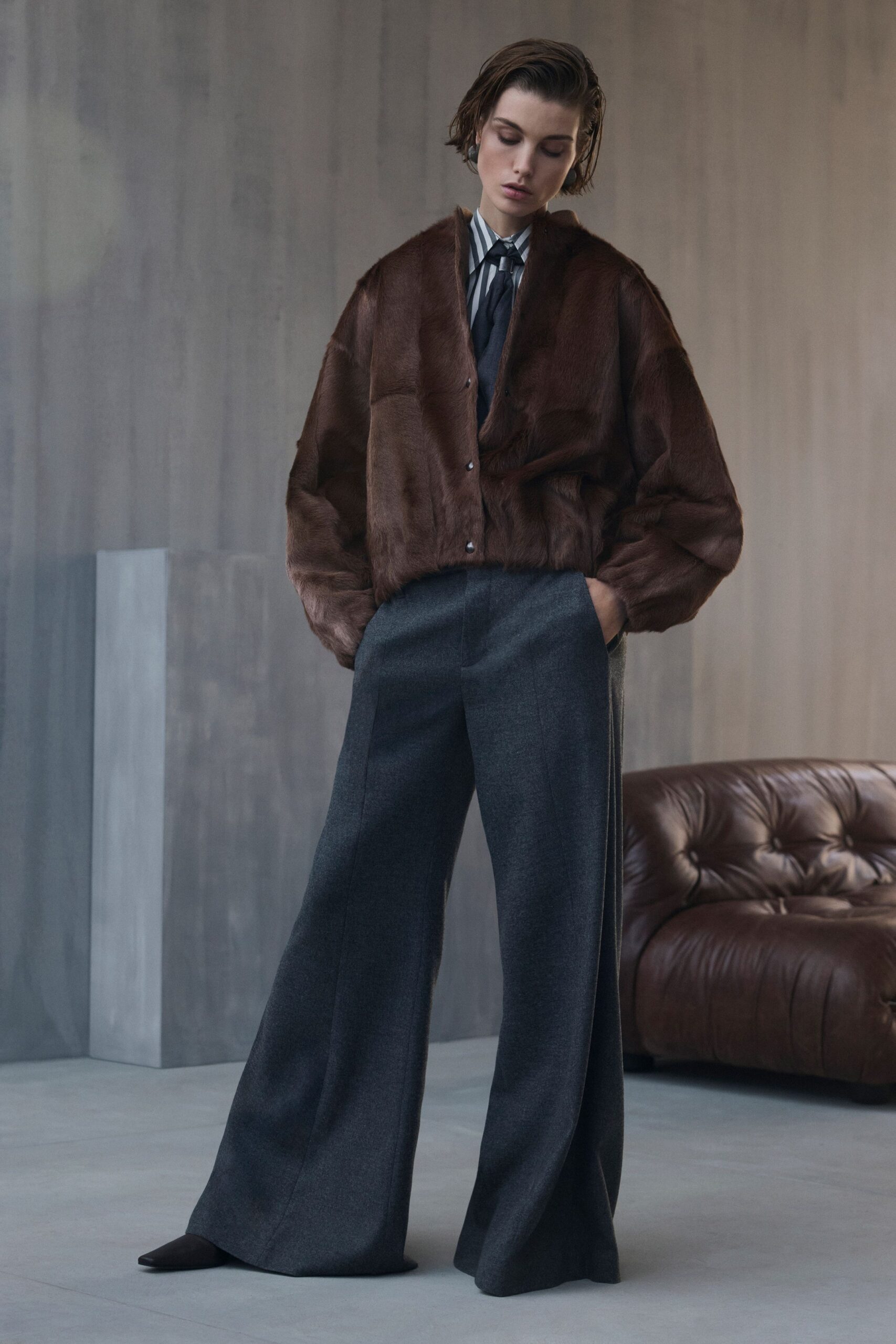 brown fur long-sleeve collared relaxed jacket