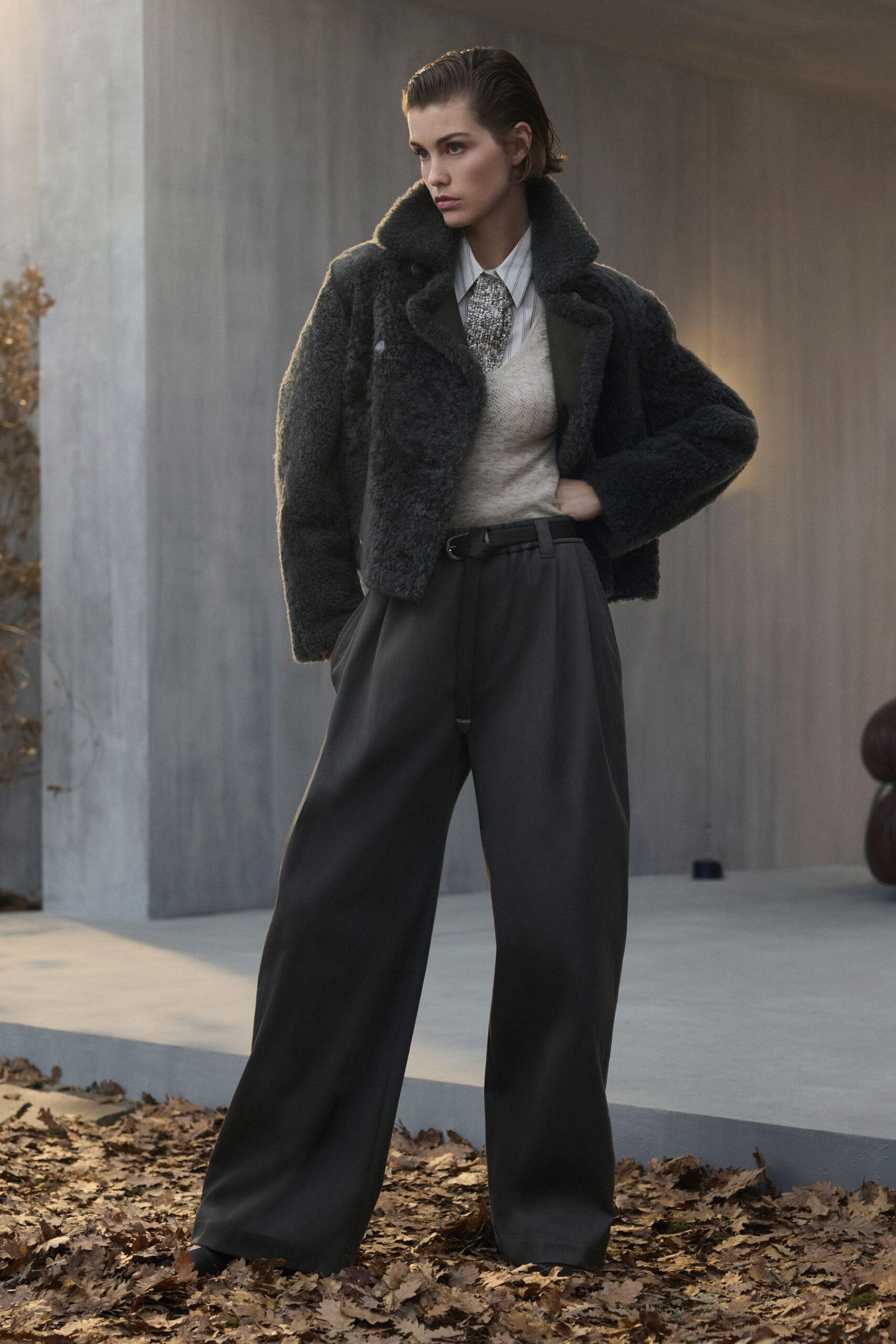 black fur long-sleeve collared relaxed textured jacket
