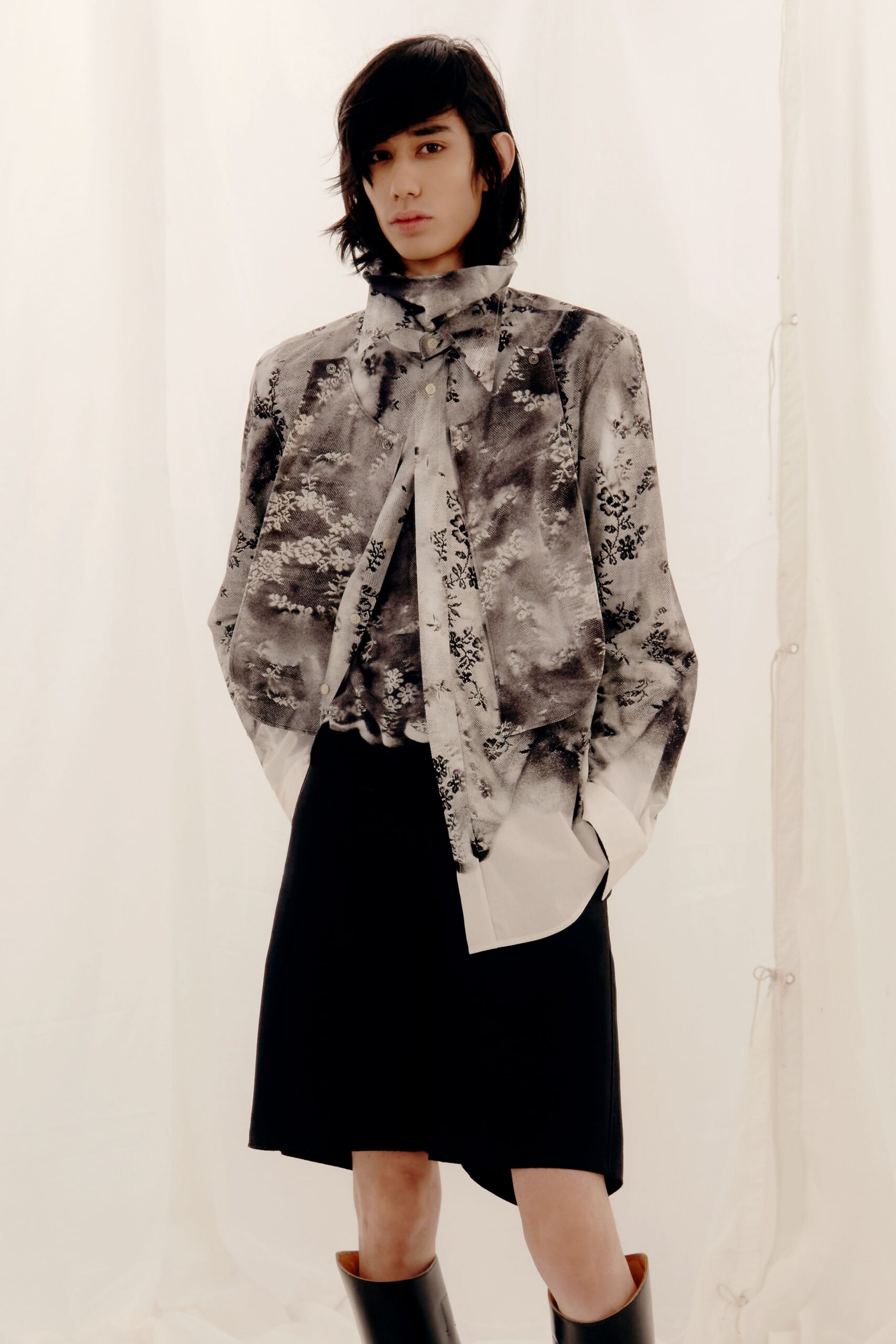 black silk long-sleeve collared relaxed printed shirt