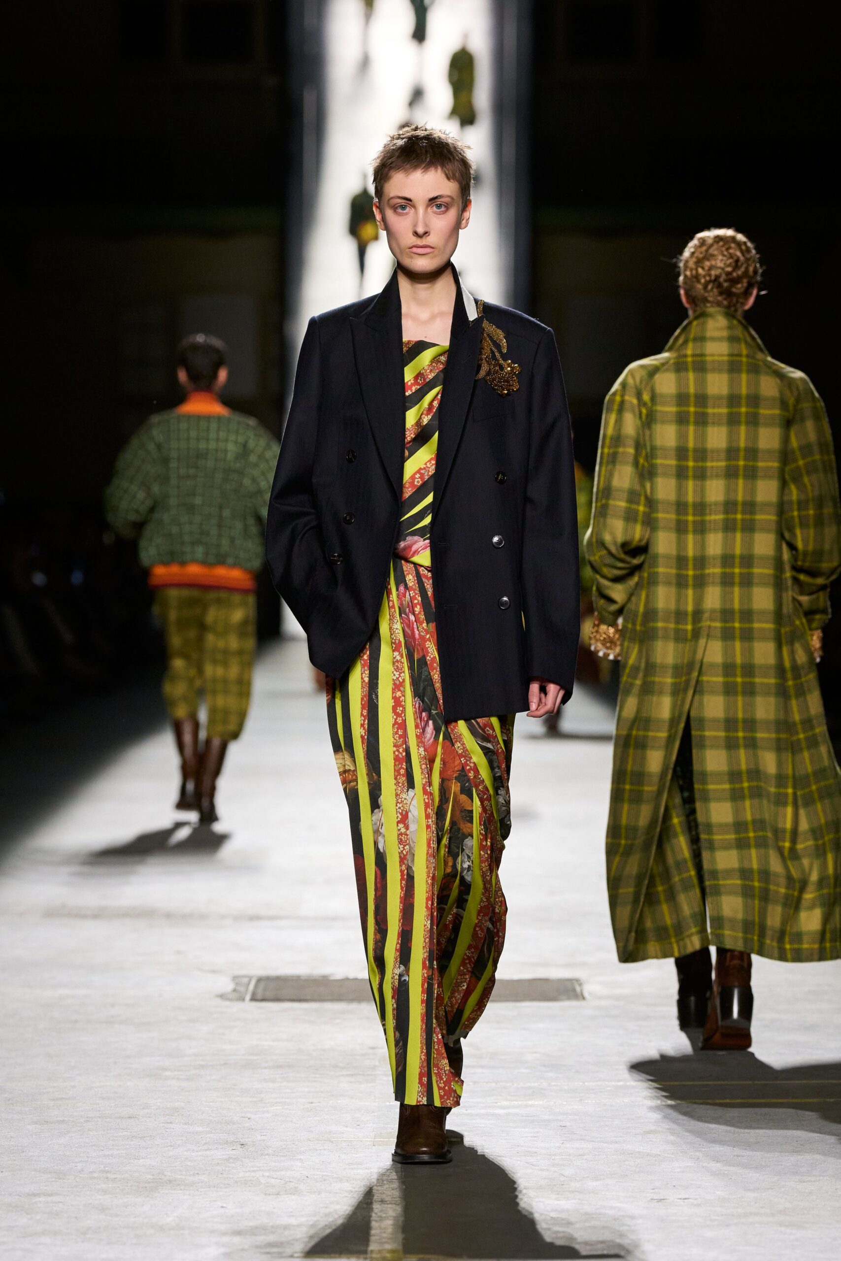 Dries Van Noten Fall 2026 Ready-to-Wear Look 13