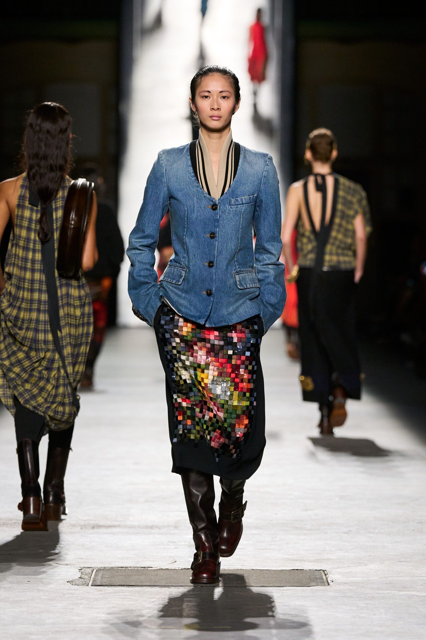 blue denim long-sleeve collared fitted buttoned jacket