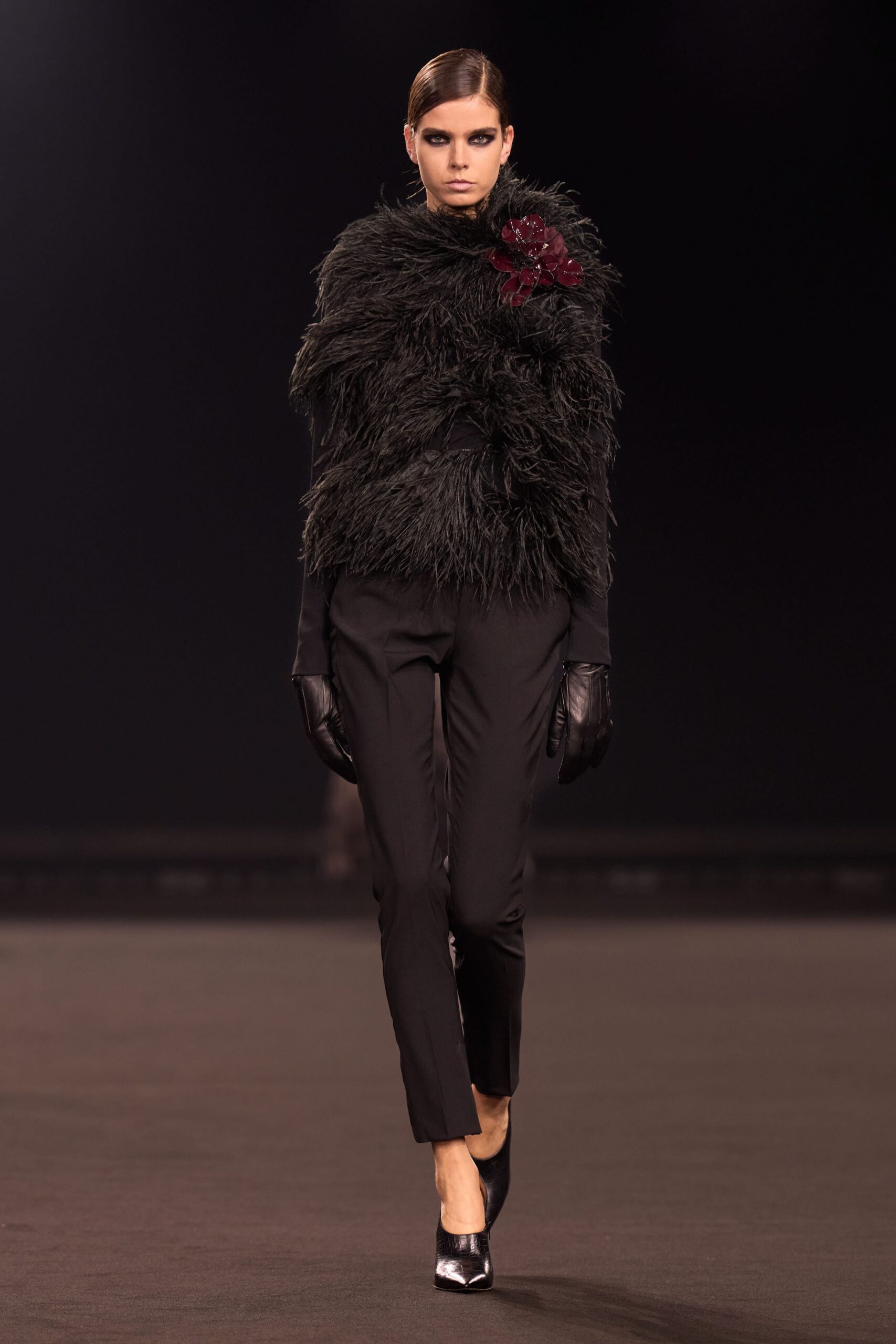 black fur long-sleeve fitted fringed top
