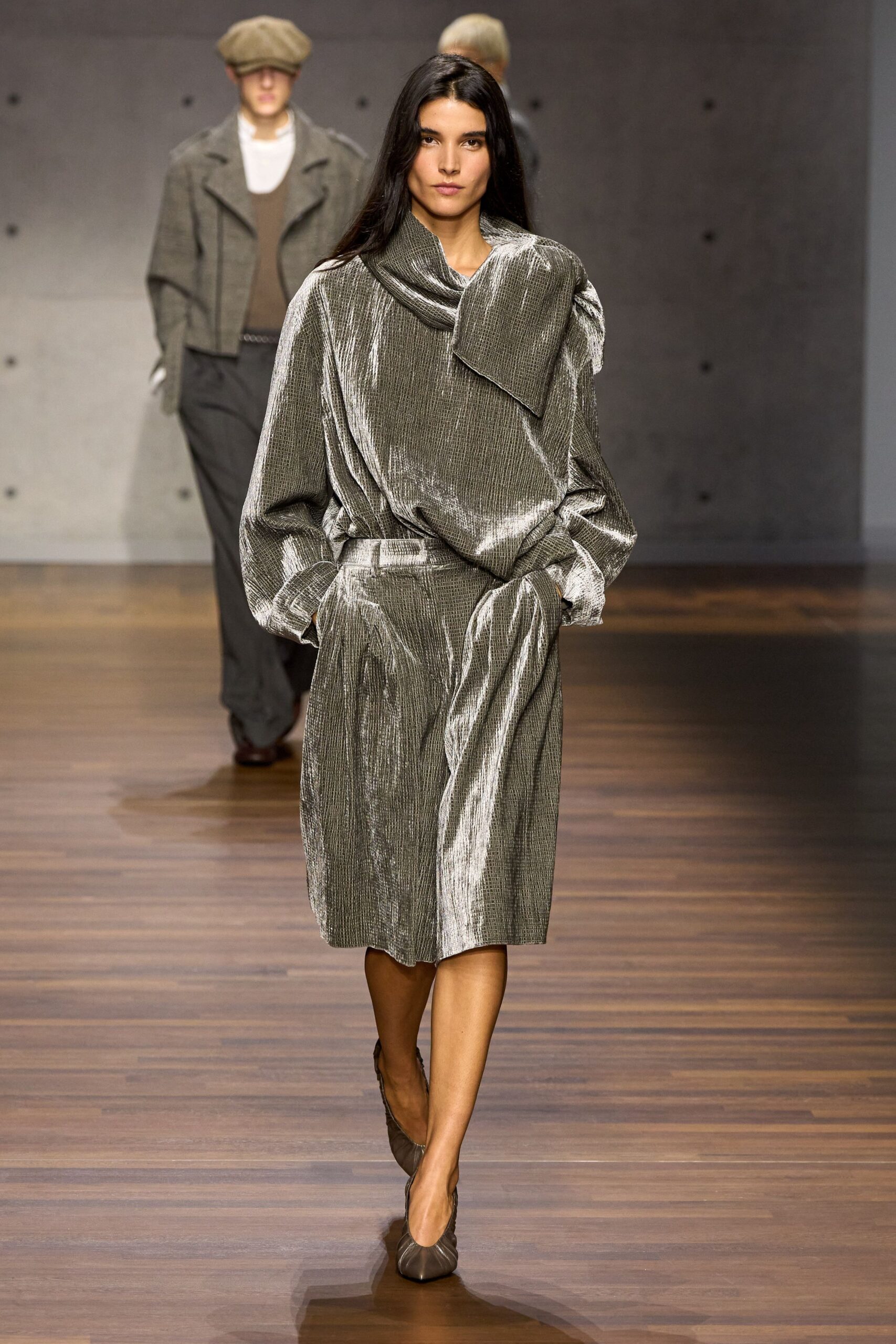 gray silk long-sleeve collared relaxed pleated shiny dress