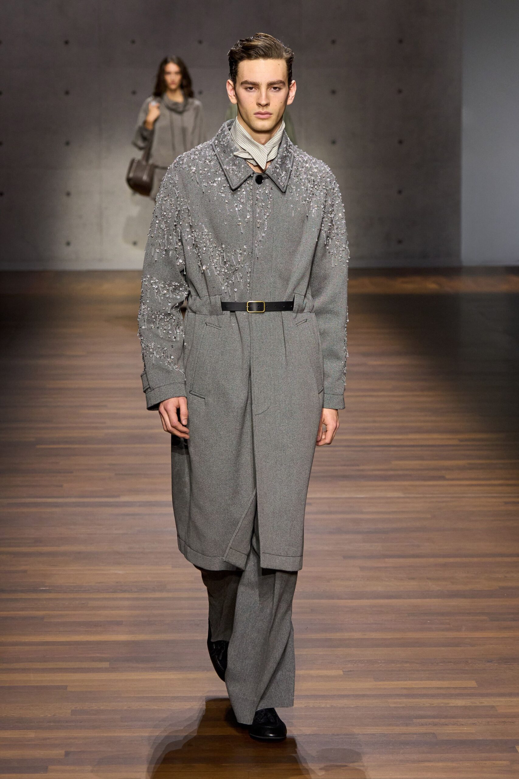 gray wool long-sleeve collared relaxed embroidered belted coat